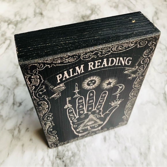 Palm Reading Hamsa Hand Sign - Picture 10 of 15